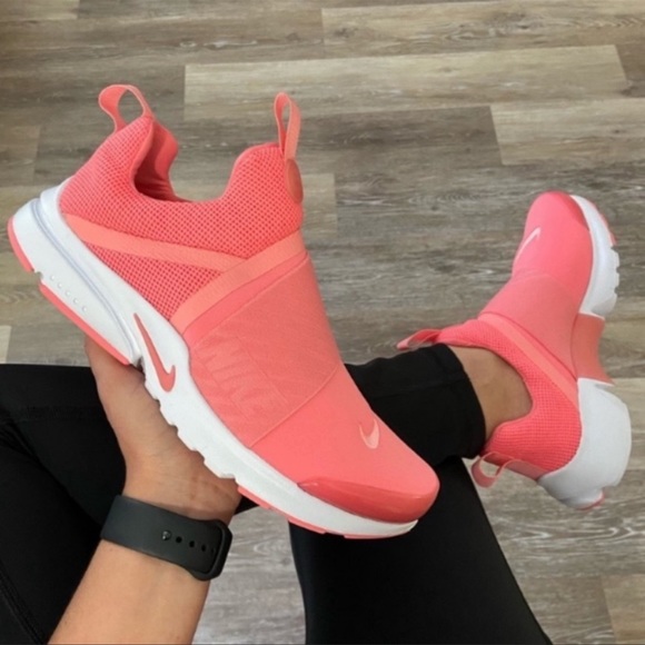 NEW Nike Presto Extreme - Picture 2 of 8